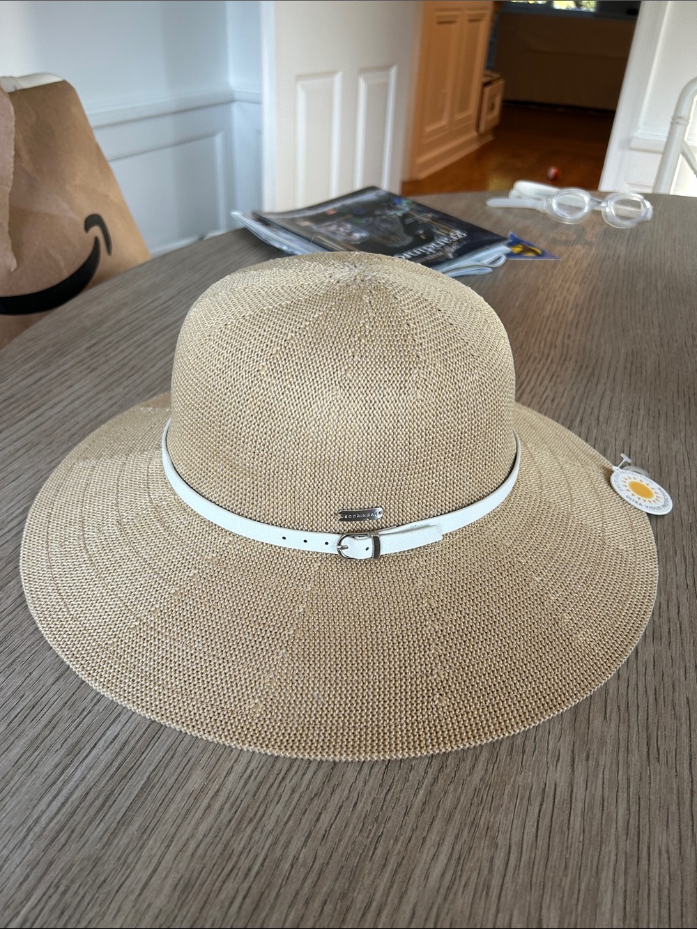 Women’s Straw Sun Hat with White Band